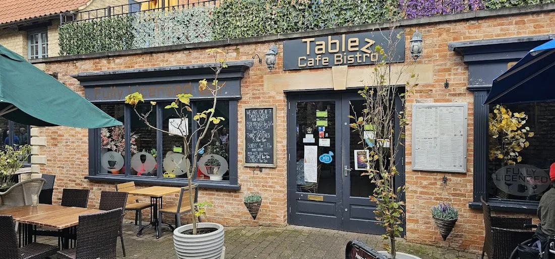 Tablez Cafe Bistro